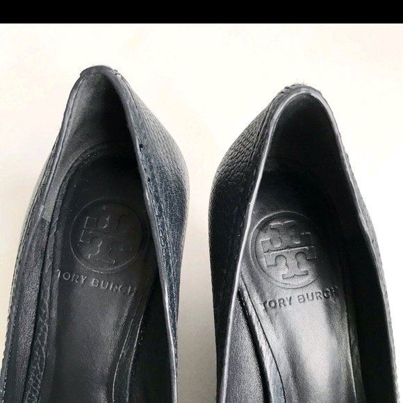 Tory Burch Blue Leather Peep Toe Wood Wedge Sandal Gold Square Emblem 6.5M - Picture 9 of 10